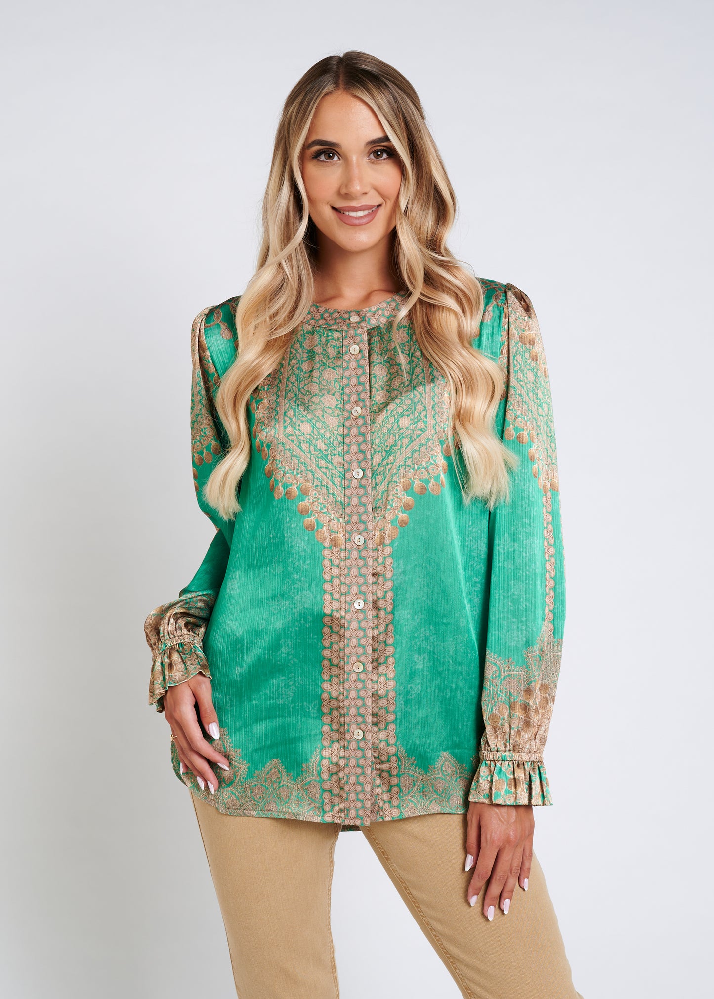 Blouse With Round Neck And Rhinestone Finishing